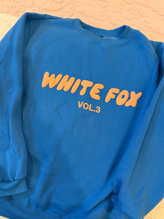 White Fox Boutique Tops - 2 White Fox Boutique Sweatshirts with large puff Logo